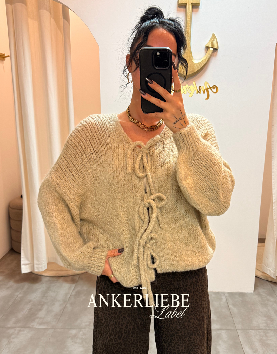 zoey bow beige | cardigan