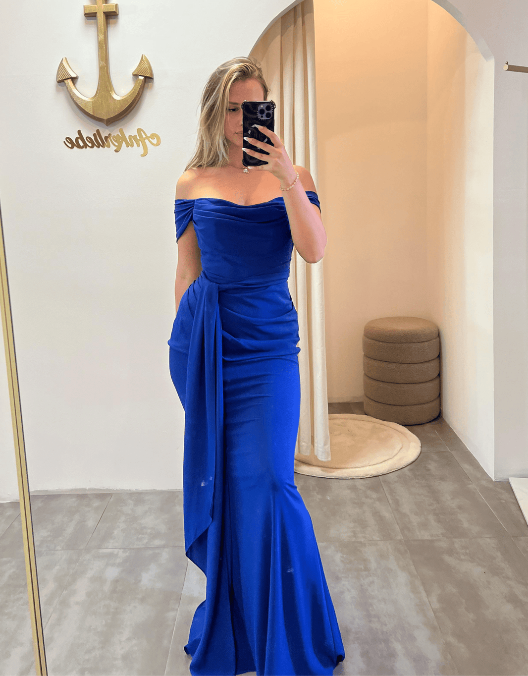 cassandra | königsblau