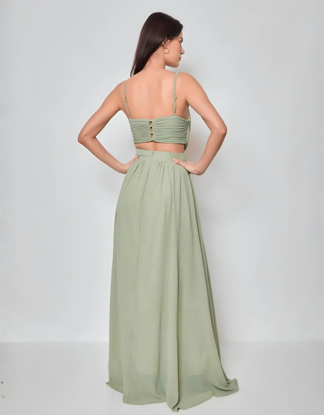 image Abendkleid mit Cut-Outs, strukturiertem Oberteil und fließendem Rock | Salbei