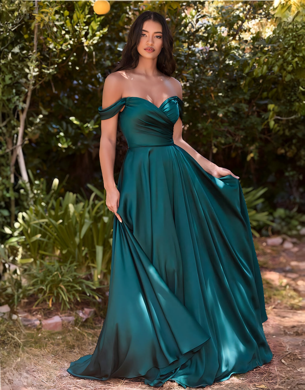 elegantes a-linien-abendkleid mit wickeloptik, herzausschnitt & carmen-trägern | smaragd
