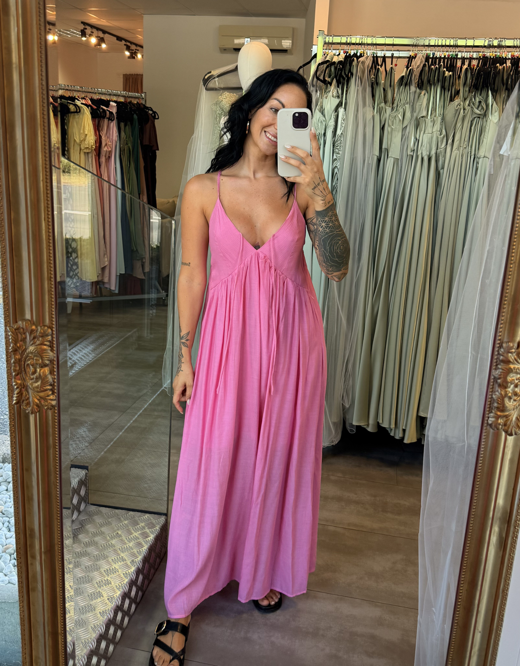 fließendes Maxikleid mit Spaghettiträgern und Rückenausschnitt | blush