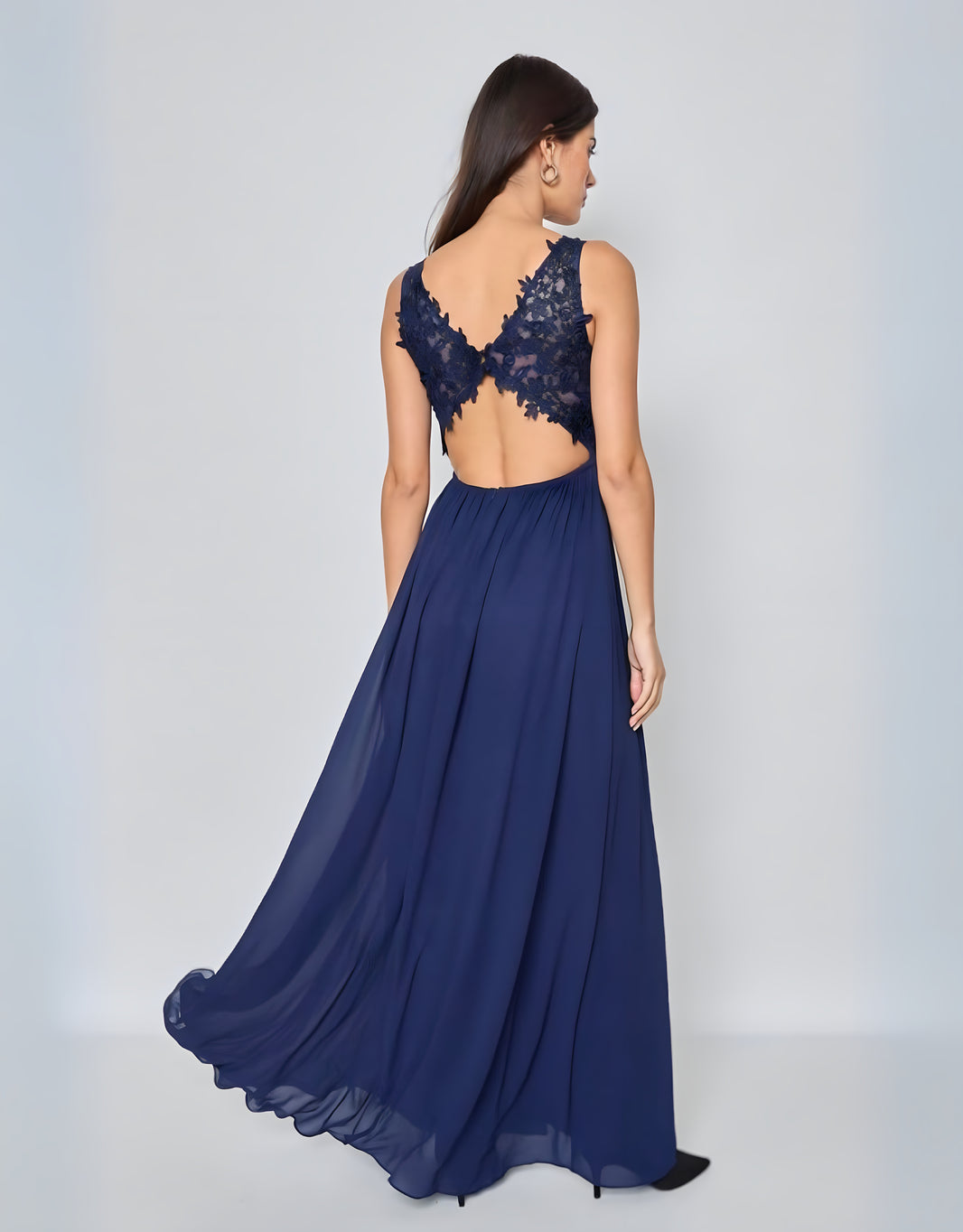 image Elegantes Abendkleid mit Spitze, offenem Rücken und Beinschlitz | Marineblau