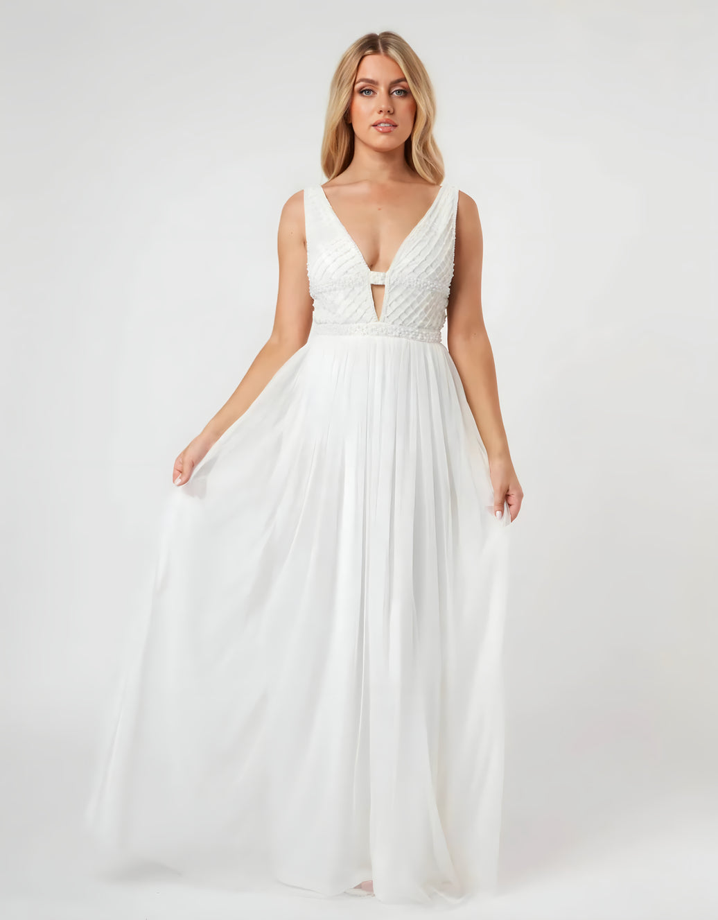 Abendkleid mit Tüll, Perlenoberteil und tiefem V-Ausschnitt | Weiß