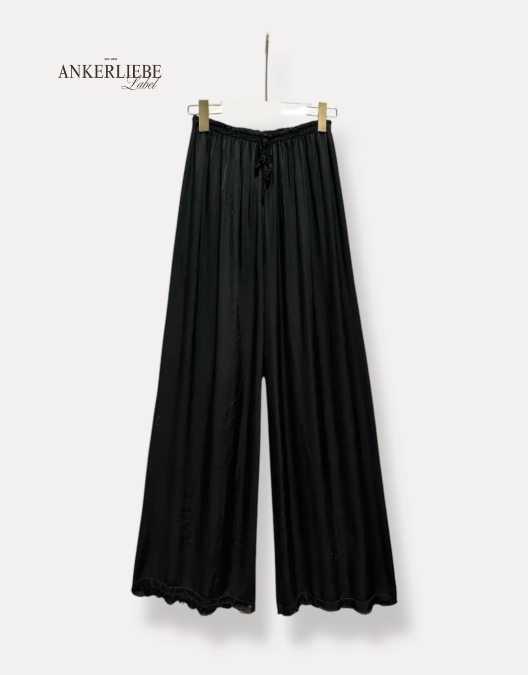leichte satinhose mit cut-off-saum | schwarz