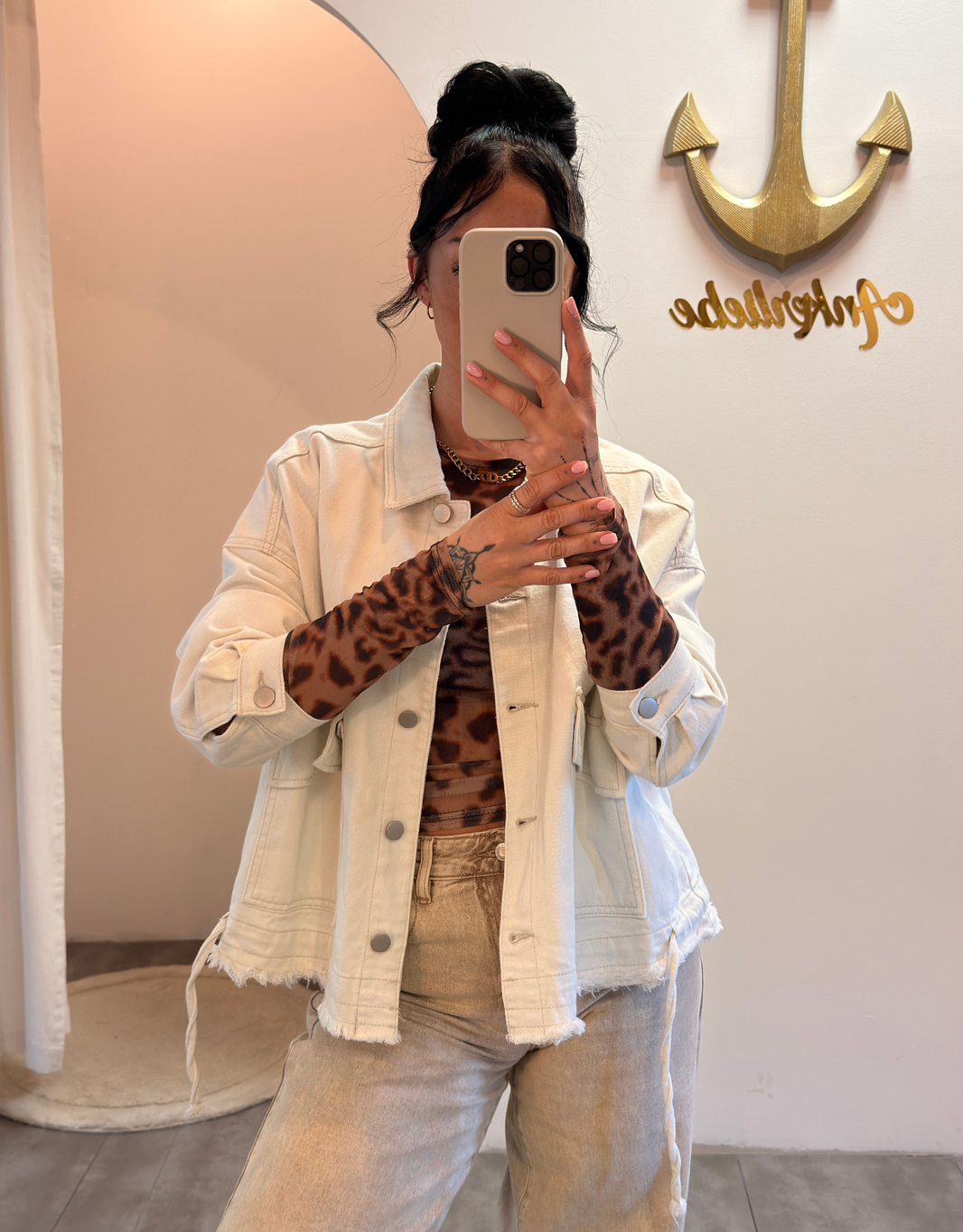 image jeansjacke oversized mit kordelzug | creme