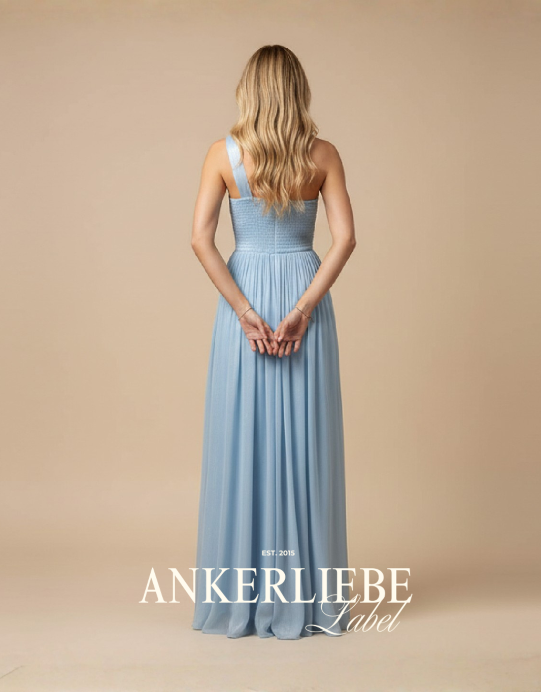 image one-shoulder-abendkleid aus schimmerndem chiffon mit flexiblem rücken | eisblau