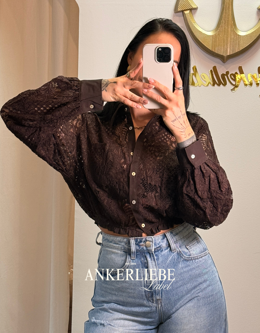 image spitzen-crop-bluse | chocolate