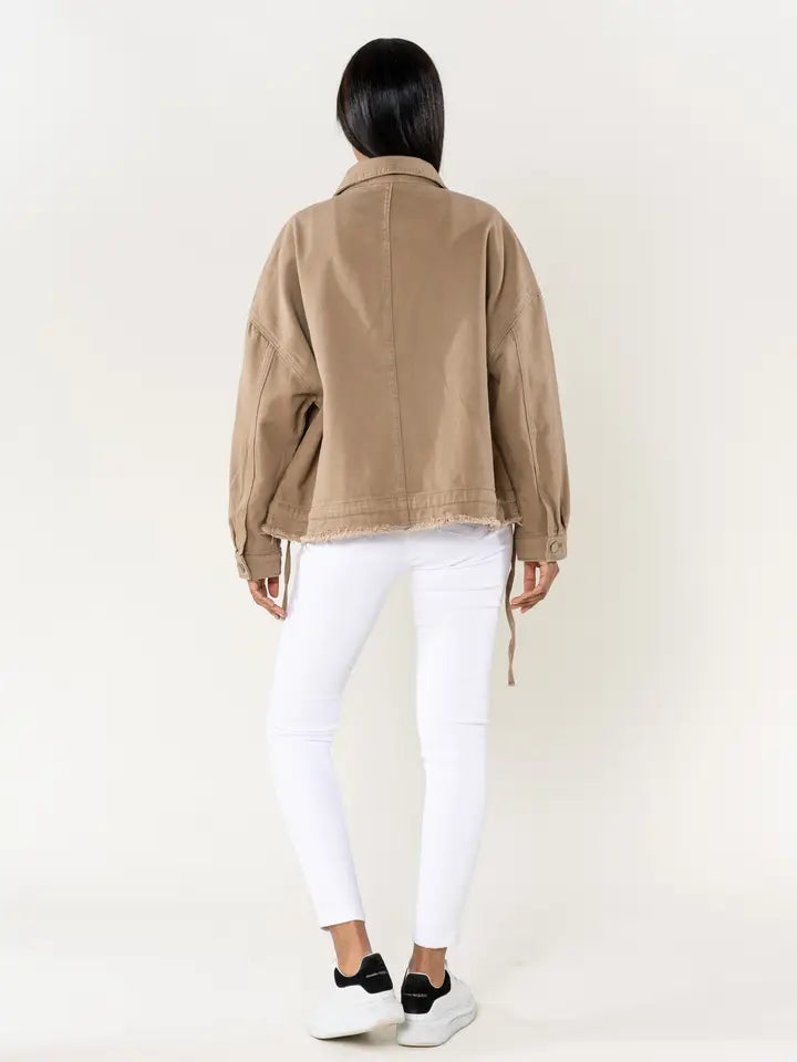 oversized jeansjacke mit kordelzug | camel