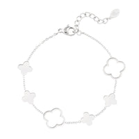 Silberfarbenes Armband mit floralen Edelstahlelementen in Blattform – Flora Lou von Ankerliebe