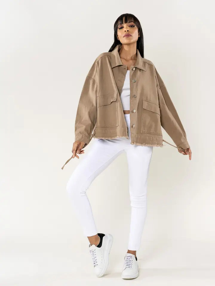 oversized jeansjacke mit kordelzug | camel