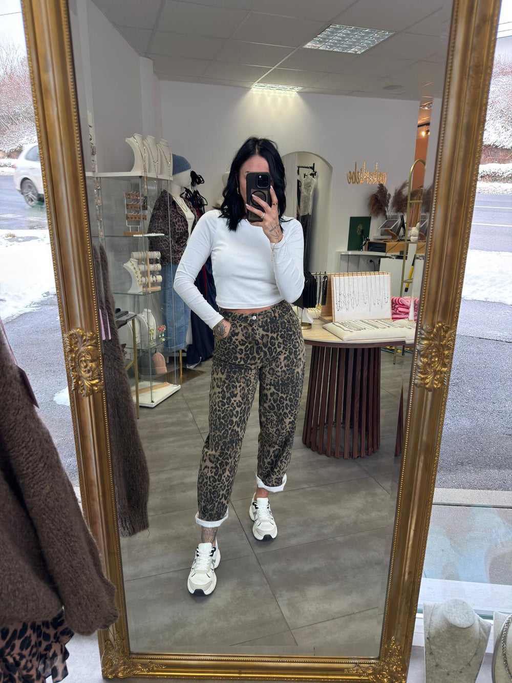 spring leo | soft denim balloon jean