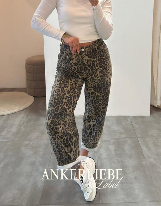 spring leo | soft denim balloon jean