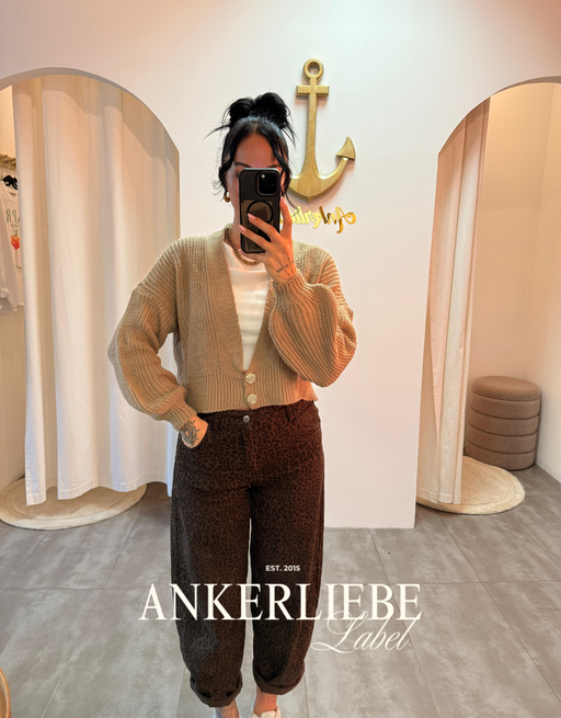 cropped weste | coffee