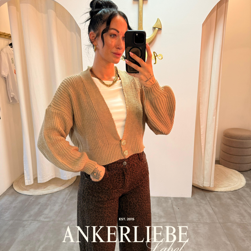 cropped weste | coffee