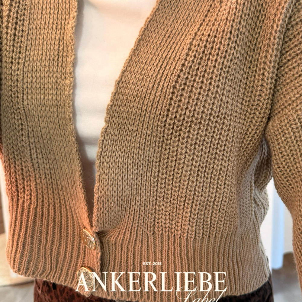 cropped weste | coffee