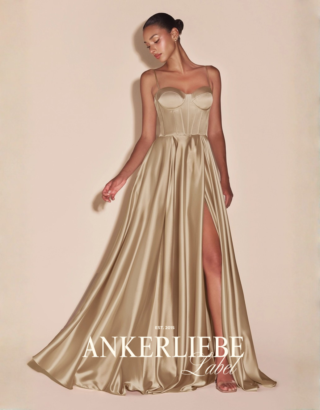 elegantes a-linien-abendkleid mit corsage, rückenschnürung & seitentaschen | champagner