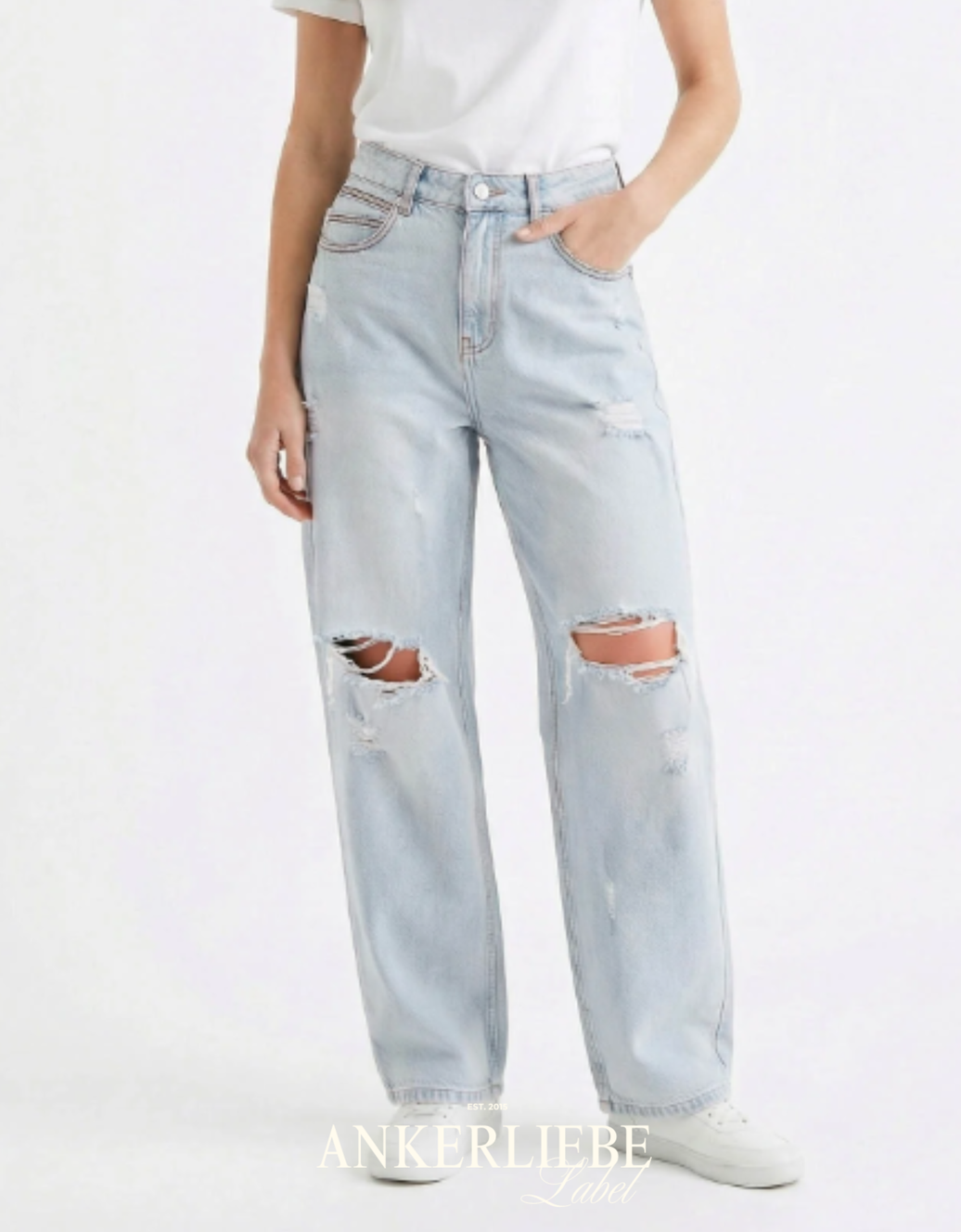 high waist ballon jean | soft denim destroyed light blue