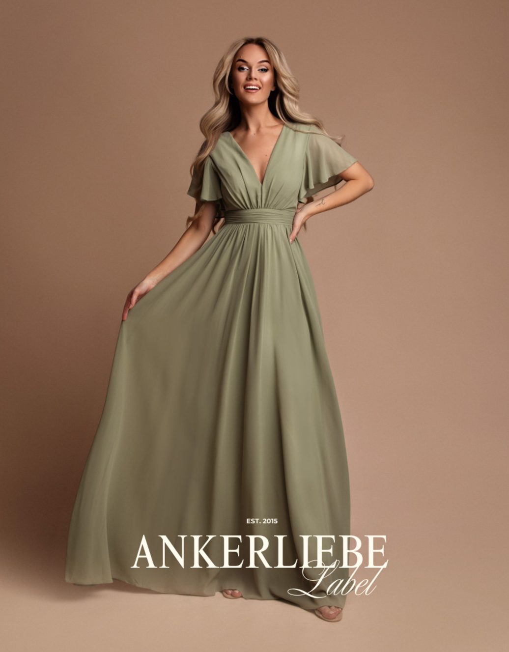 fließendes abendkleid mit v-ausschnitt und locker fallenden ärmeln | salbei