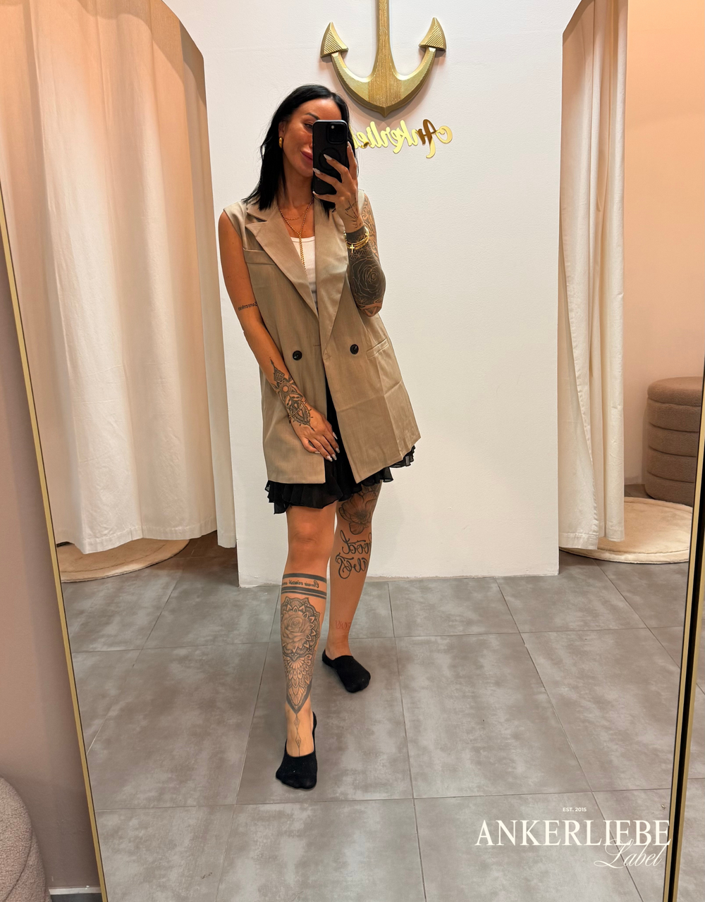 Valeria beige | Ärmellose Blazerweste