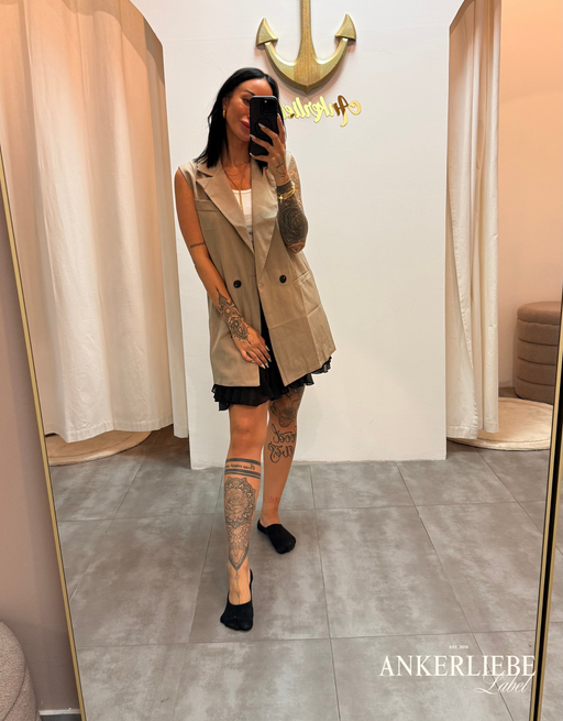 Valeria beige | Ärmellose Blazerweste