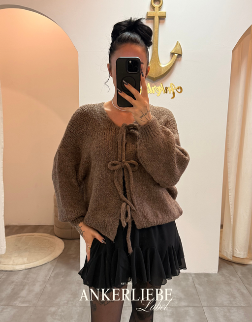 zoey bow | brown cardigan
