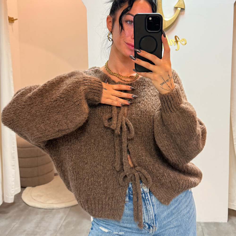 zoey bow | brown cardigan