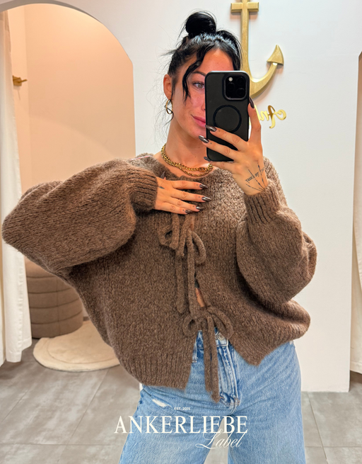 zoey bow | brown cardigan