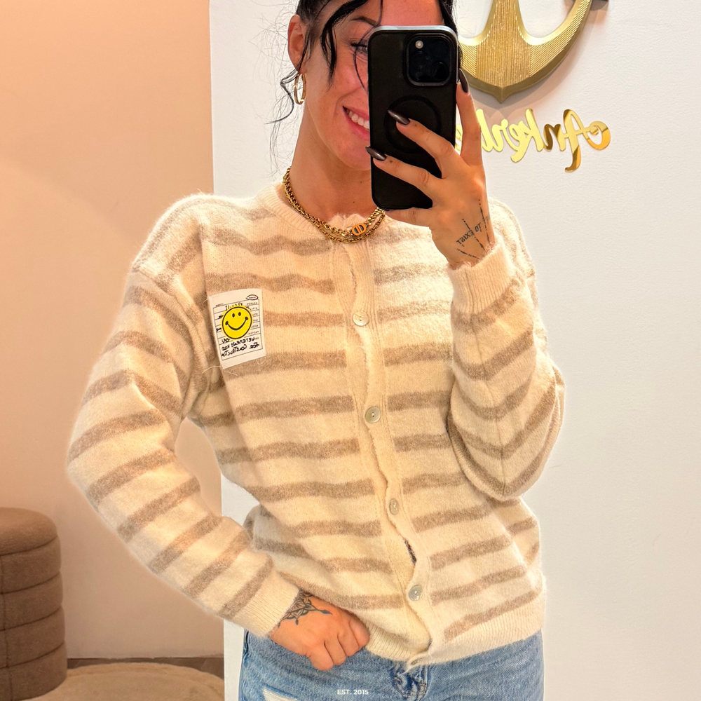 happy vibes | light weste