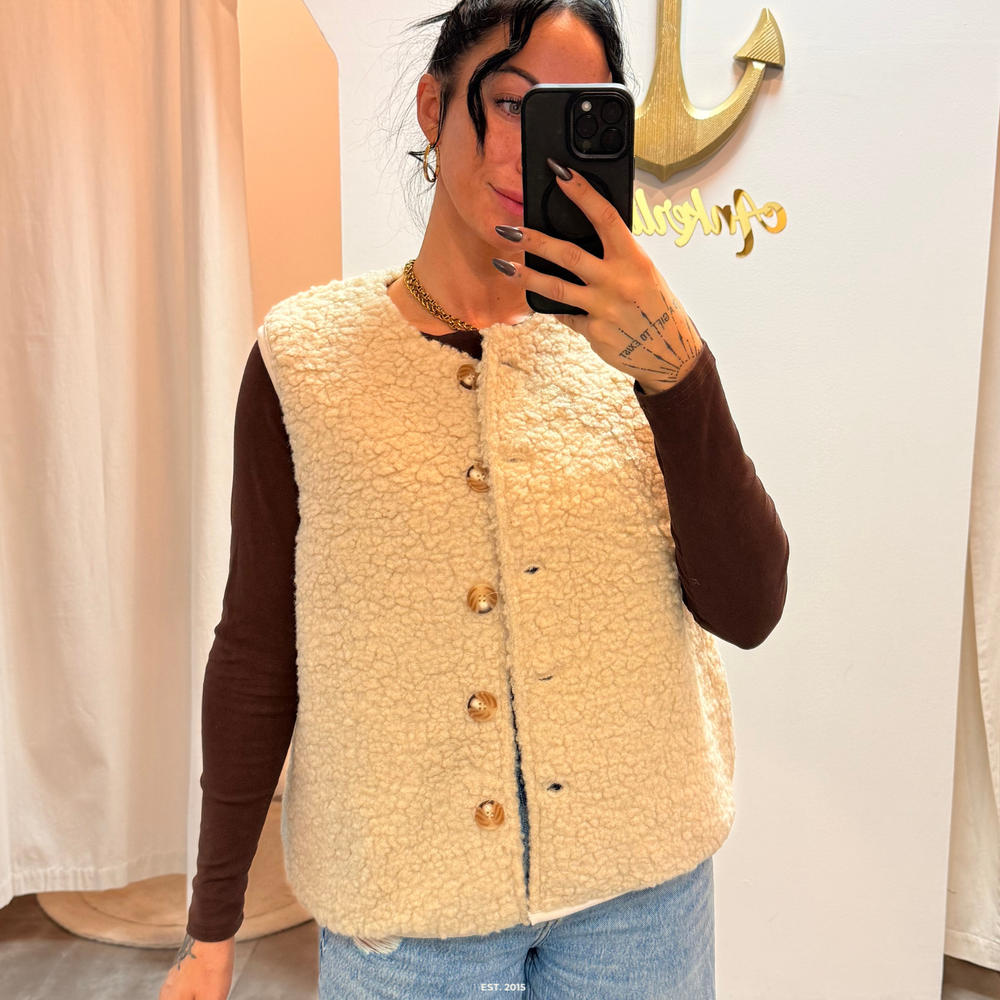 teddy vest | light