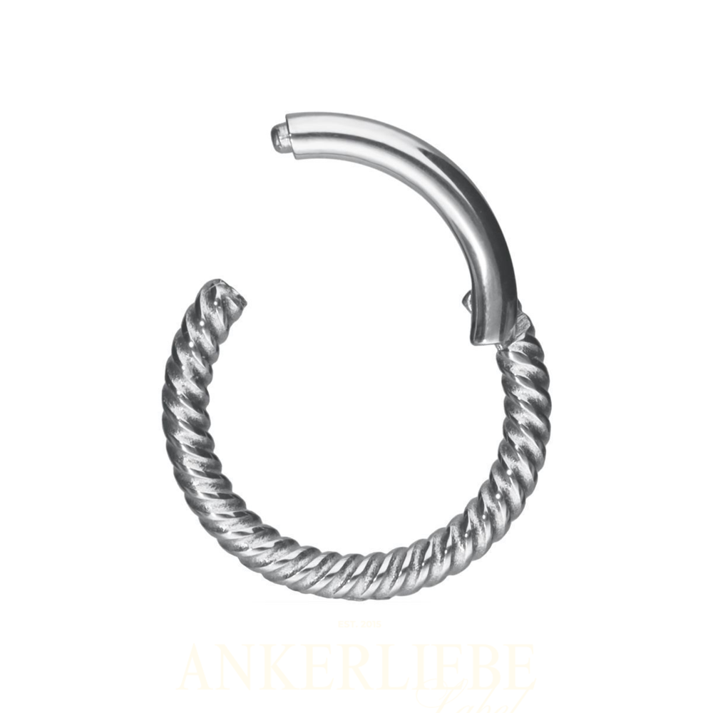 Twisted Chain Clicker Silber – Edelstahl Piercing | Ankerliebe