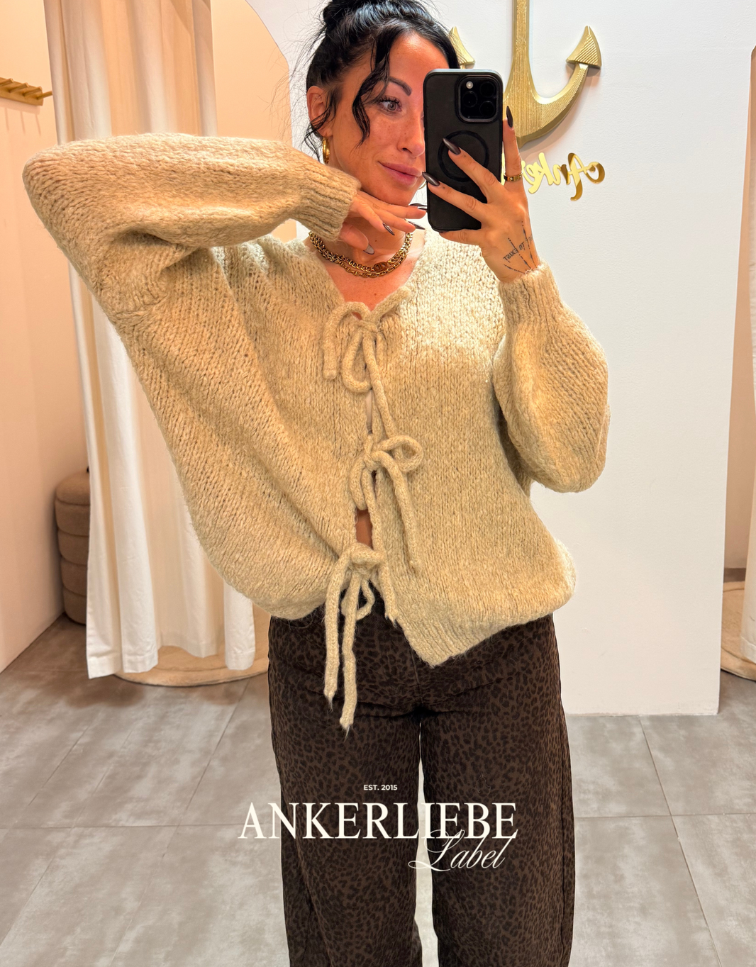 image zoey bow beige | cardigan