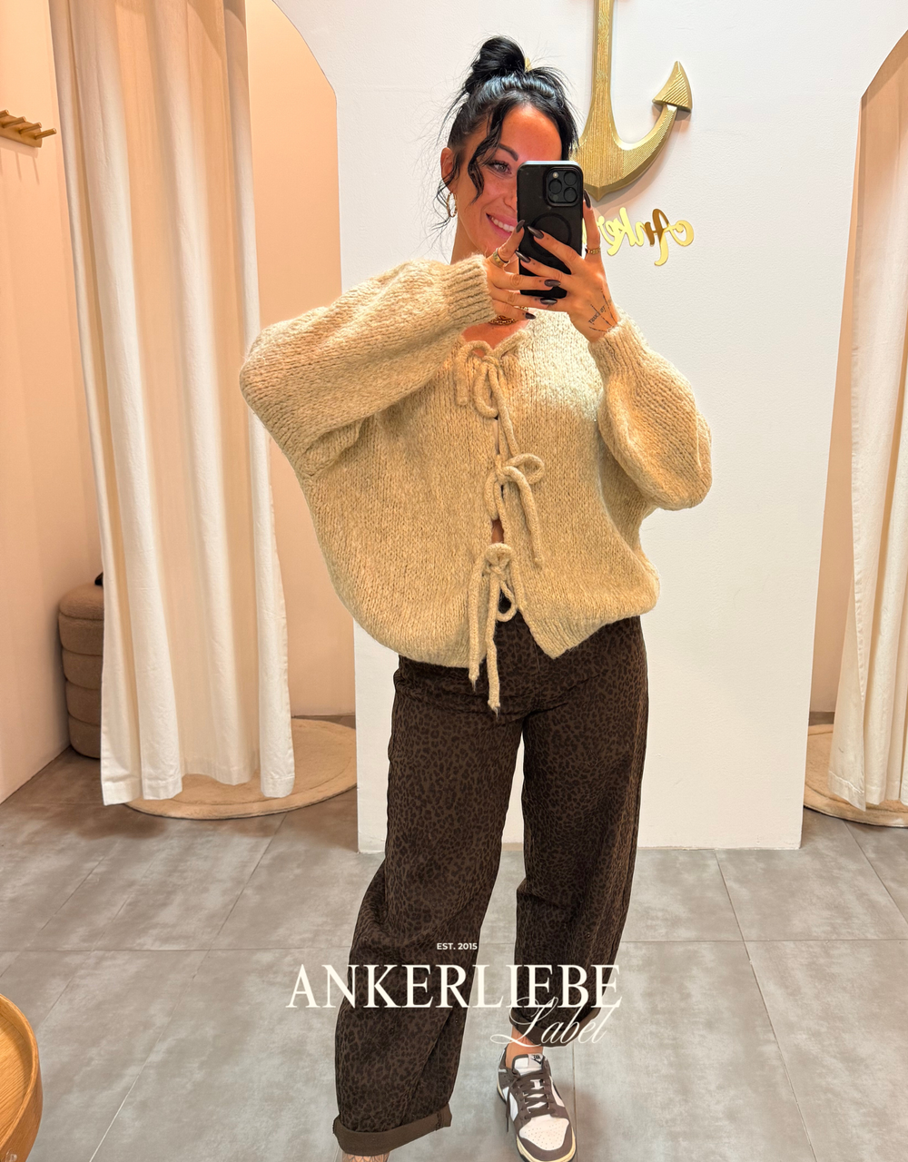 zoey bow beige | cardigan