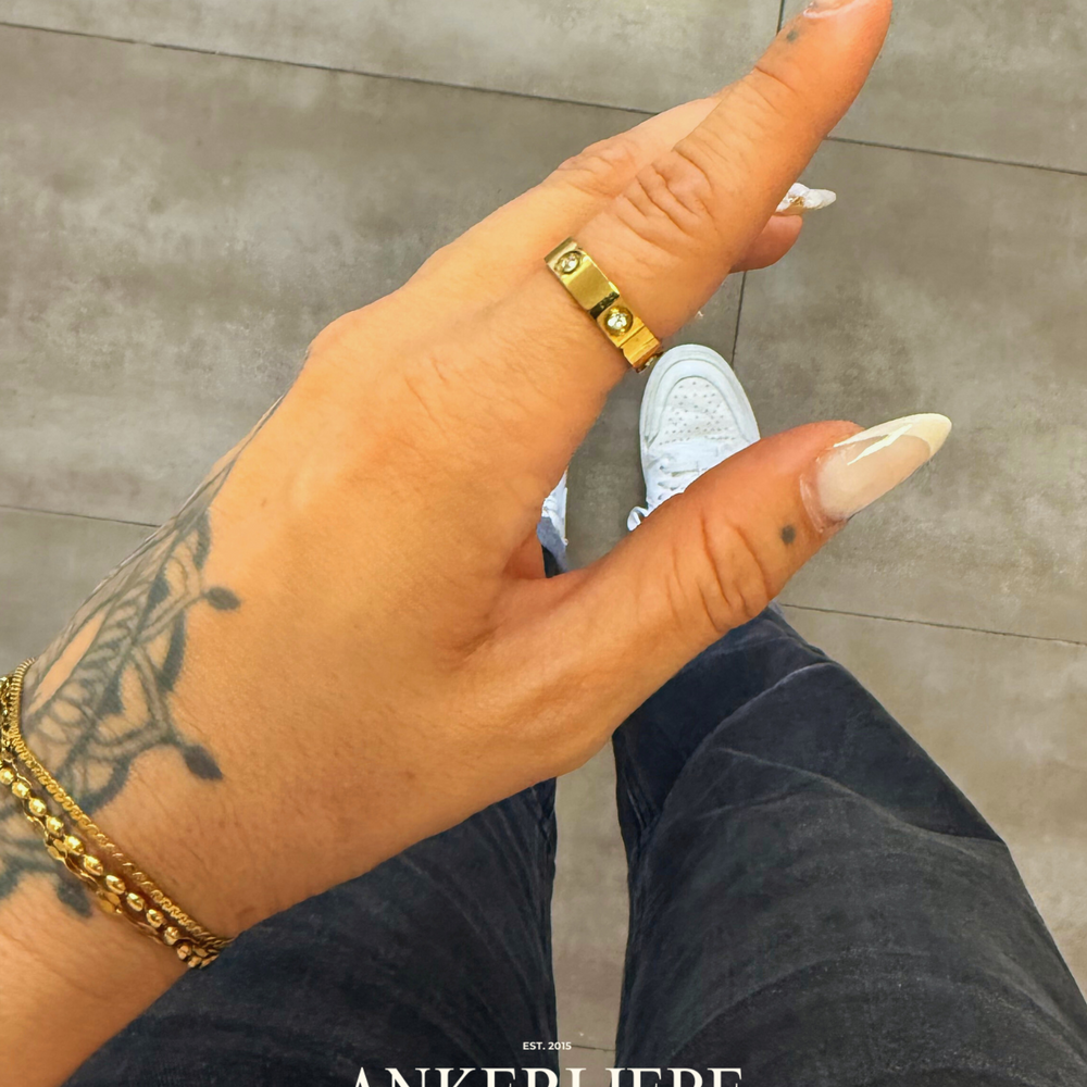 eterna  | ring