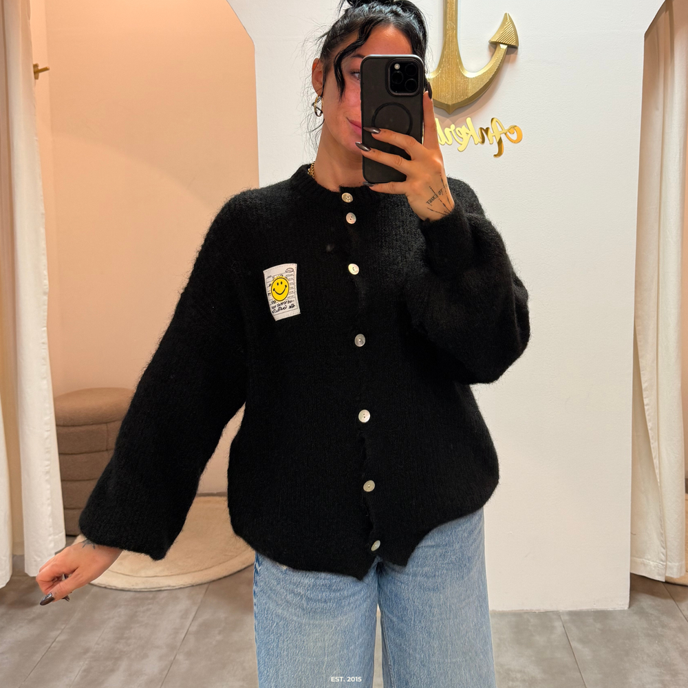 happy vibes | classic black