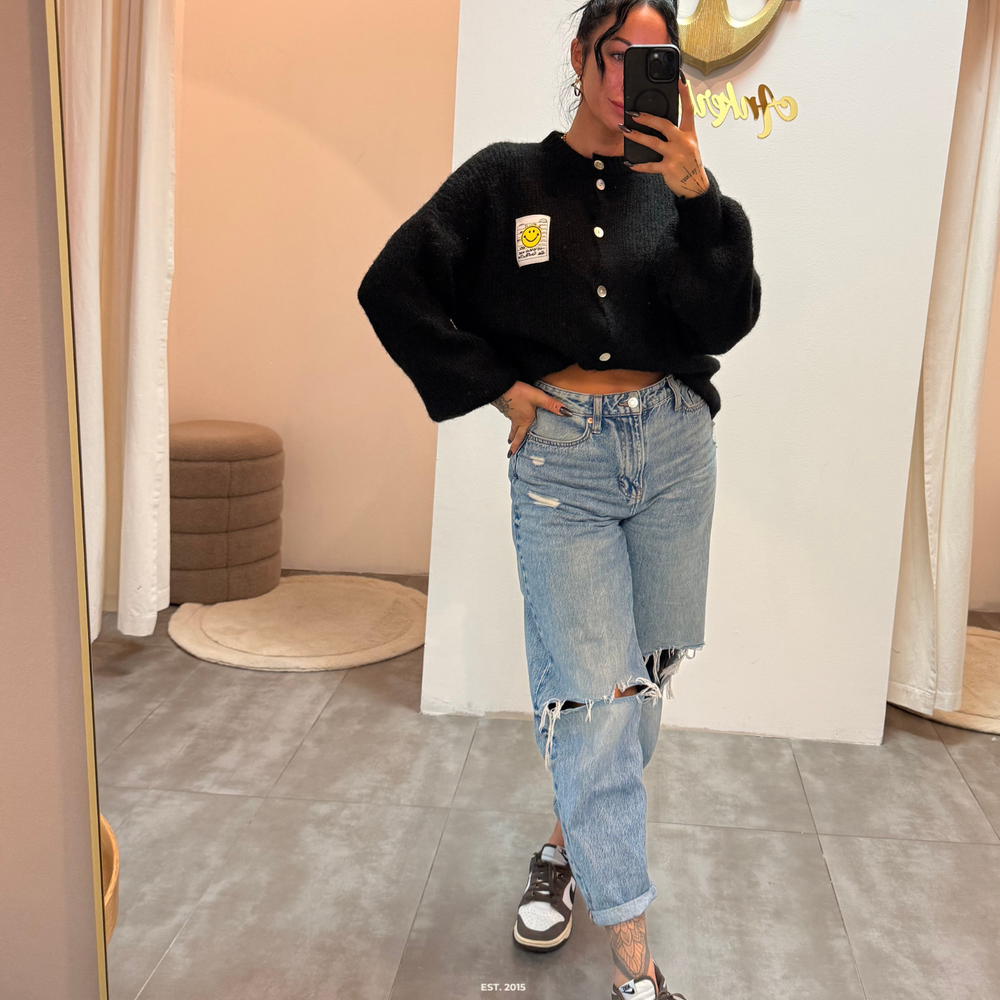 happy vibes | classic black