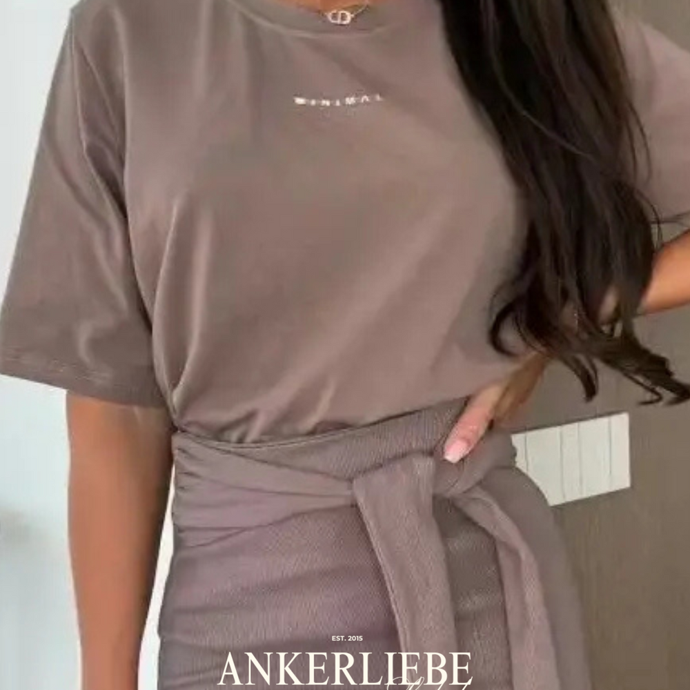 minimal | T-Shirt