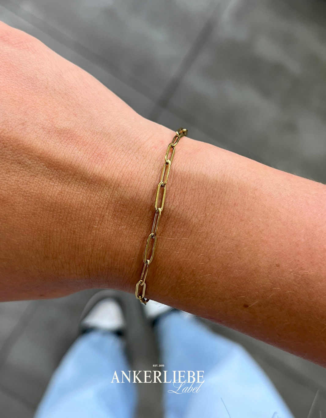 image alira link | armband