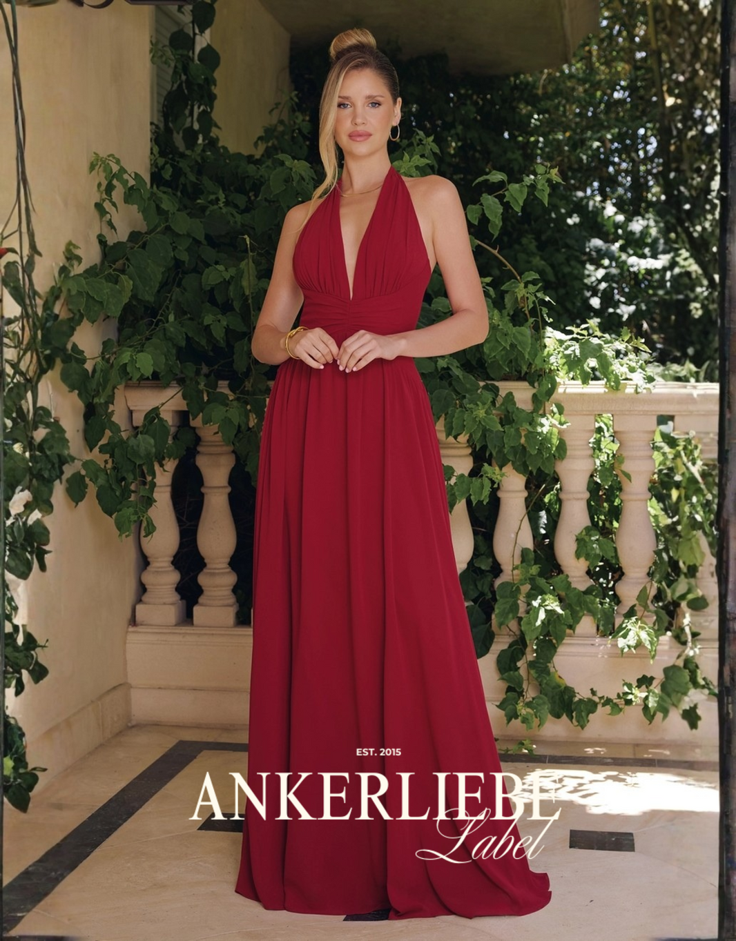 fließendes neckholder-chiffonkleid | burgund