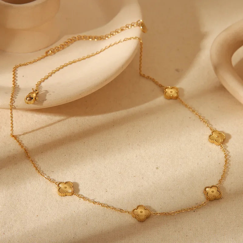 Wholesale-Jewelry-French-Style-Classic-Style-Commute-Four-Leaf-Clover-Flower-304-Stainless-Steel-18K-Gold-Plated-Pendant-Necklace