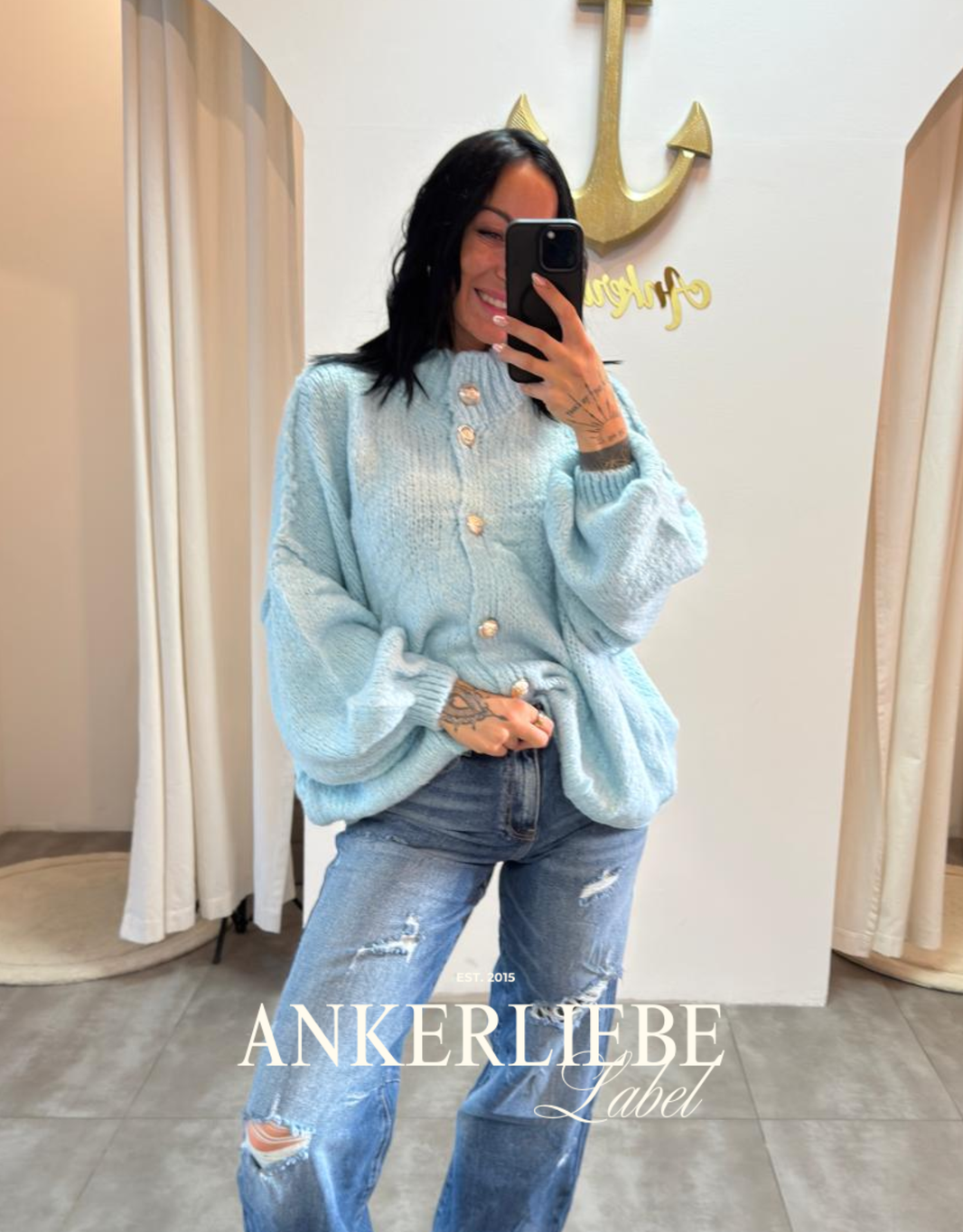 image basic amira hellblau | wollweste