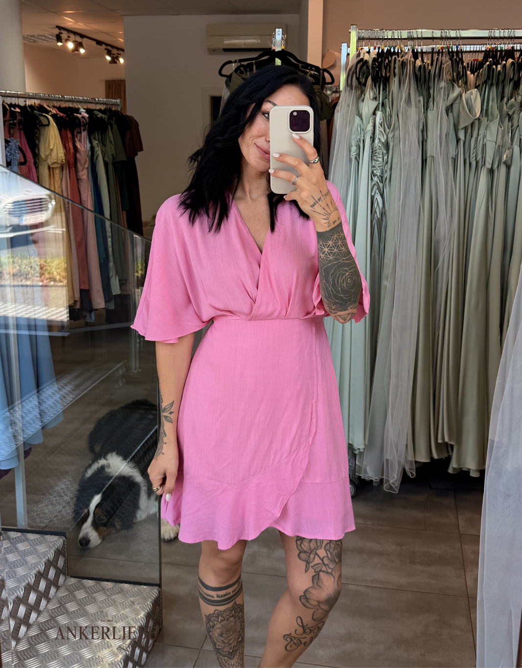 image leichtes Sommerkleid in Wickeloptik | rosa