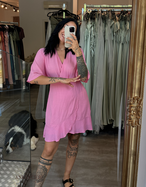 leichtes Sommerkleid in Wickeloptik | rosa