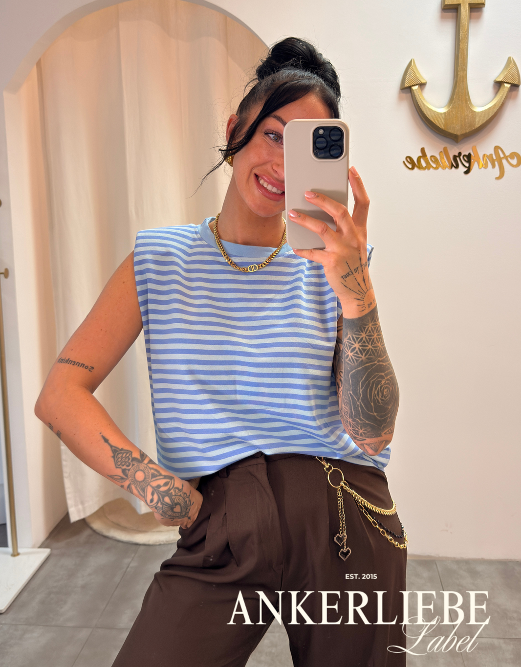 ärmelloses gestreiftes shirt | hellblau