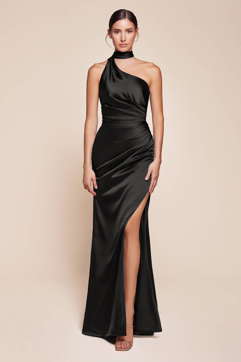 Elegantes Satin-Kleid mit Ein-Schulter-Design und figurbetonter Passform