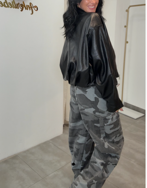 wide leg cargo jean | grey camouflage