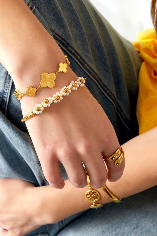 enhanced_bracelet_1