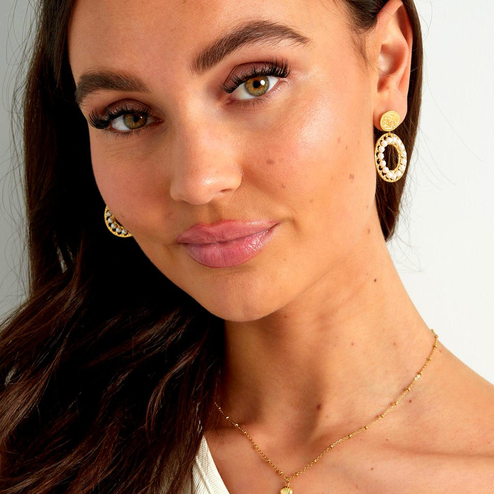 enhanced_flower_necklace_1