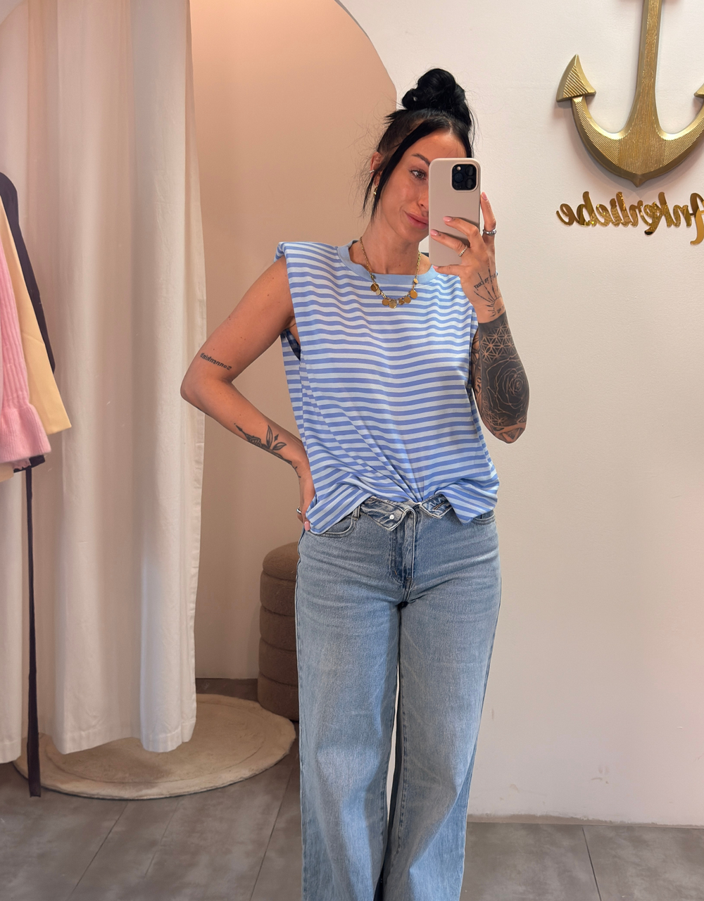 ärmelloses gestreiftes shirt | hellblau