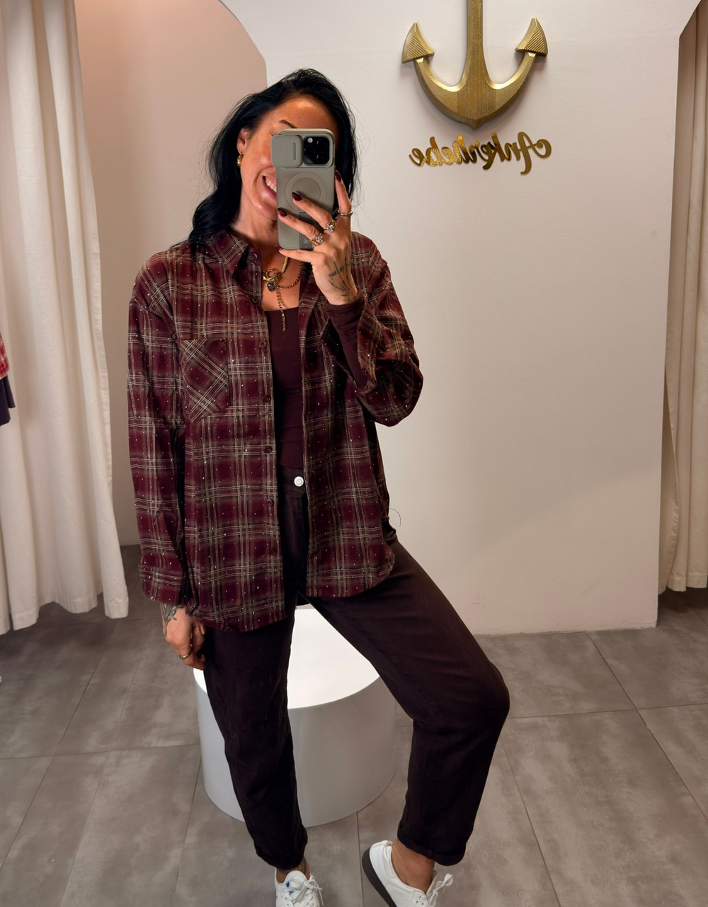 a little extra | karohemd mit strass in burgundy
