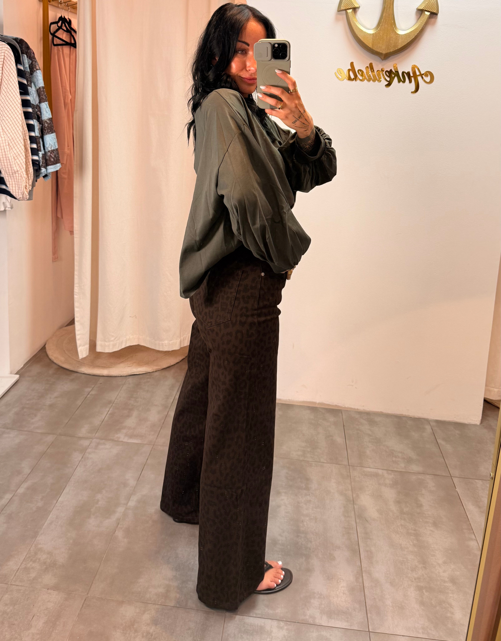 wide leg leo chocolate | soft denim